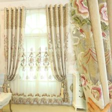 上海豪华窗帘布艺 打造尊贵与舒适的家居空间